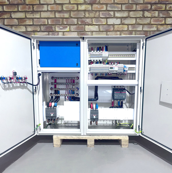 250A PV Disconnect DB 1.3 resized for web